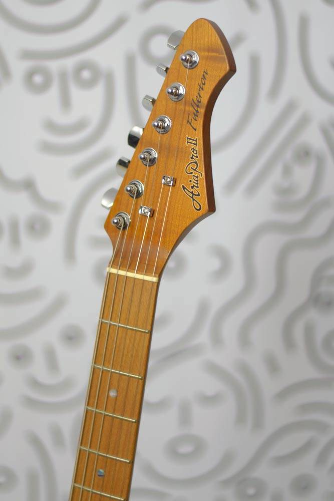 Guitarra Aria Pro II 714 DG David Gilmour Fullerton Strato :: Groover