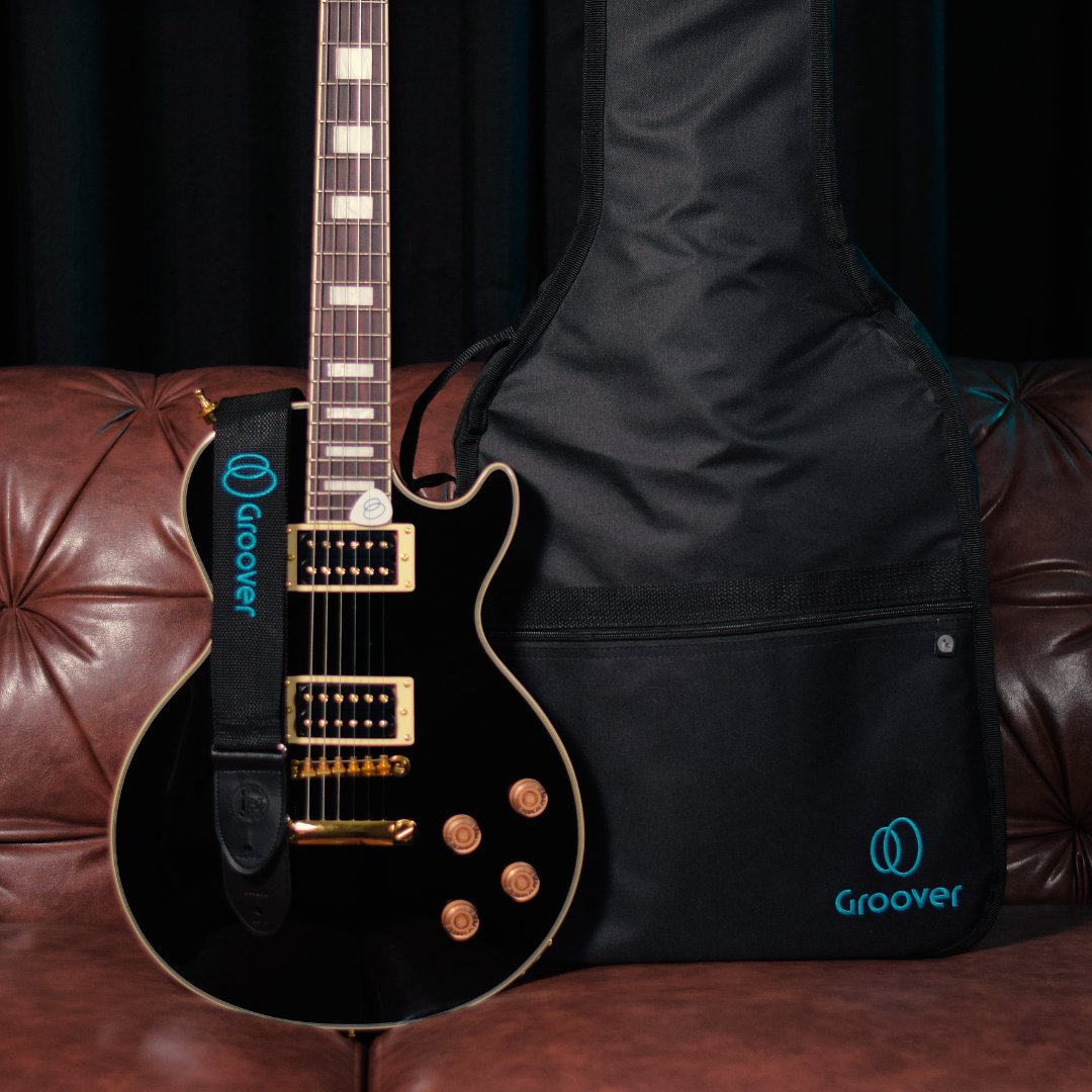 Kit Guitarra Giannini GAE09 Les Paul Custom Black Sonic Deluxe Correia Bag Groover