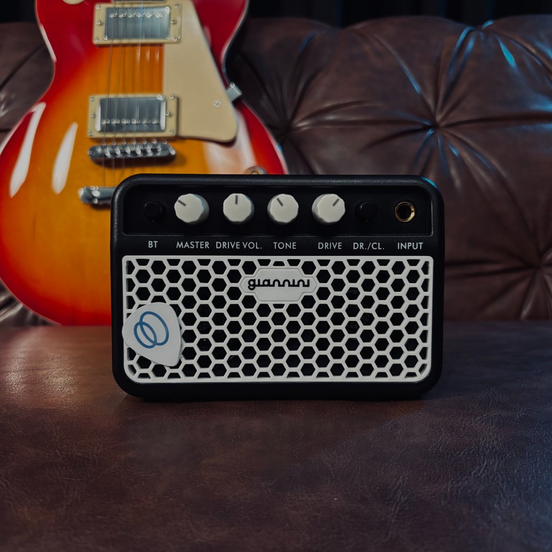 Mini Amplificador Giannini GB-5 Bulldog Recarregável para Guitarra