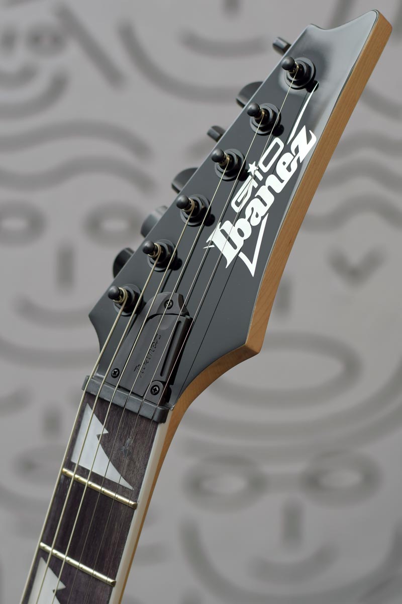 GIO IbanezマットブラックGRG121DX-MGS GUITARRA IBANEZ GIO GRG 121DX BKF PRETO FLAT : Amazon.com.br