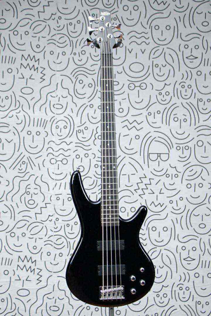 Baixo Ibanez GSR205 5 Cordas Preto