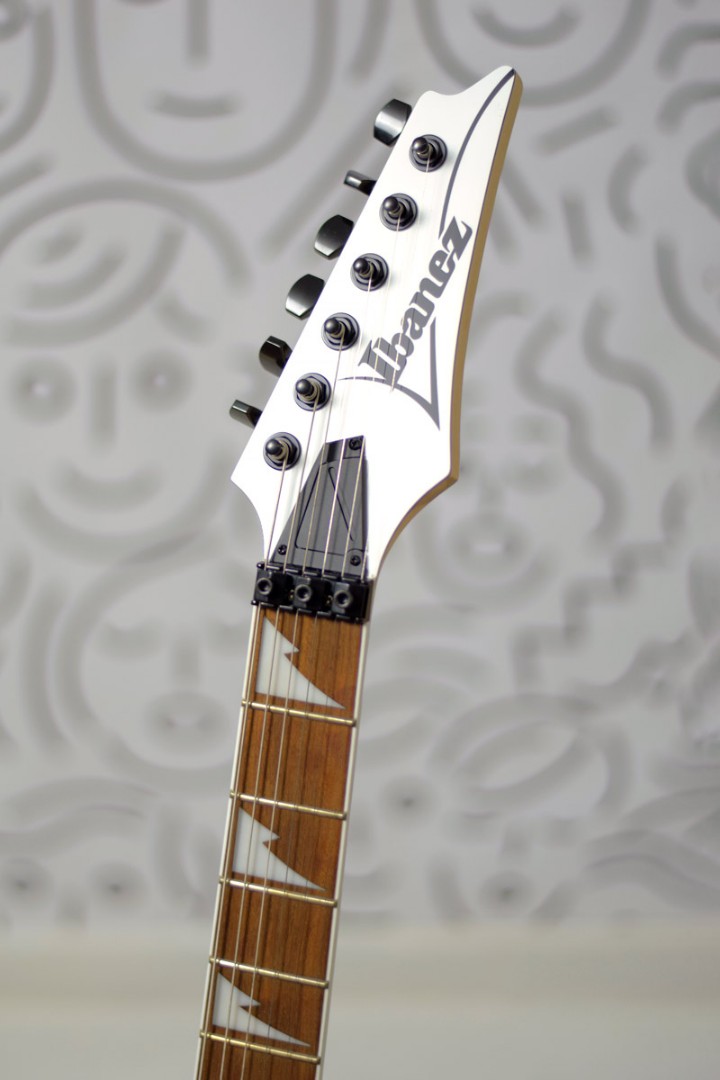 Guitarra Ibanez RG450 DXB White :: Groover
