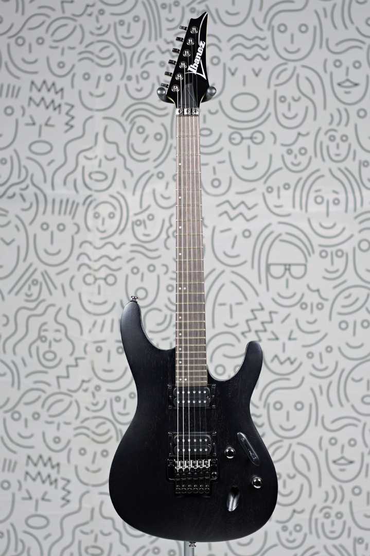 Guitarra Ibanez S Standard Series S520 WK: Weathered Black :: Groover