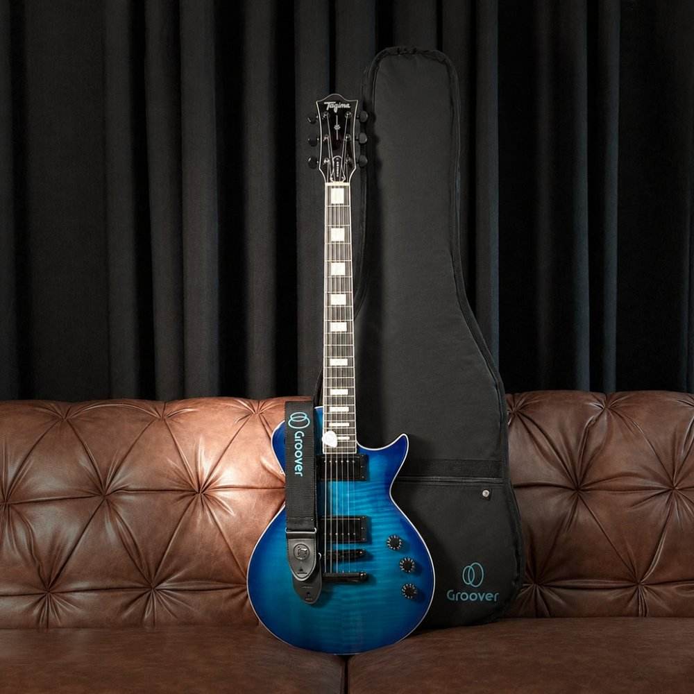 Kit Guitarra Tagima Almach Les Paul Flamed Transparent Blue Regulada com Bag e Correia Groover