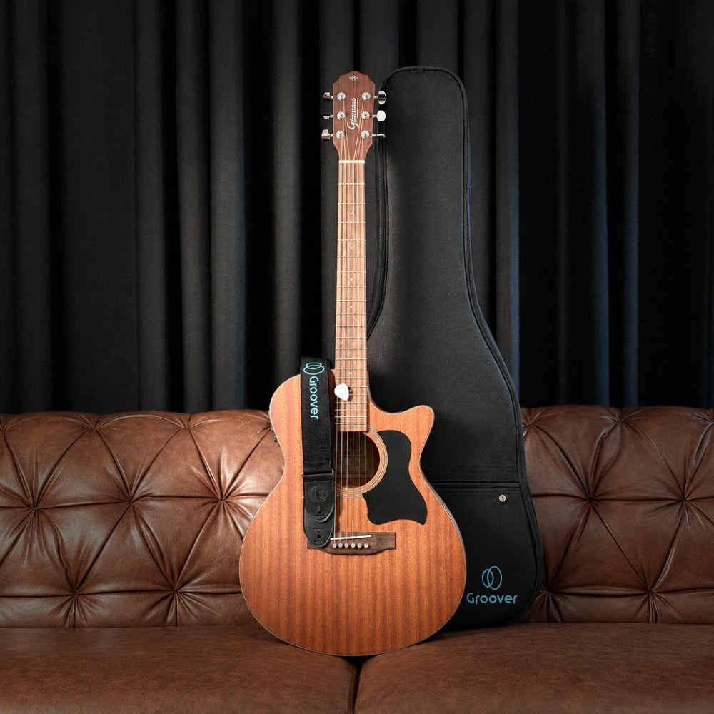 Kit Violão Giannini GGC Plus CEQ Eletroacústico Aço Walnut Regulado com Bag e Correia Groover