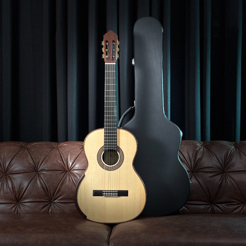 Violão Carvalho Luthieria CT3 Double Top Acústico Natural Fosco com Armrest e Case Groover