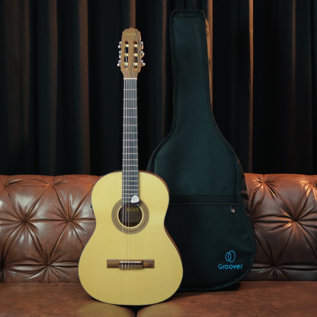 Violão Rozini RX210 Eletroacústico Nylon Studio Clássico Acabamento Fosco