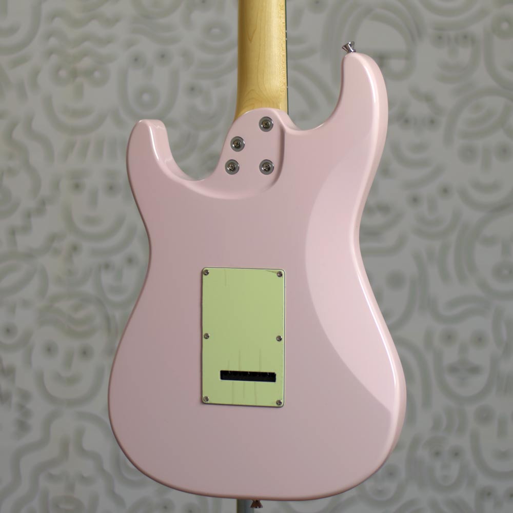 Guitarra Seizi Katana Musashi HSS Stratocaster Sakura Pink :: Groover
