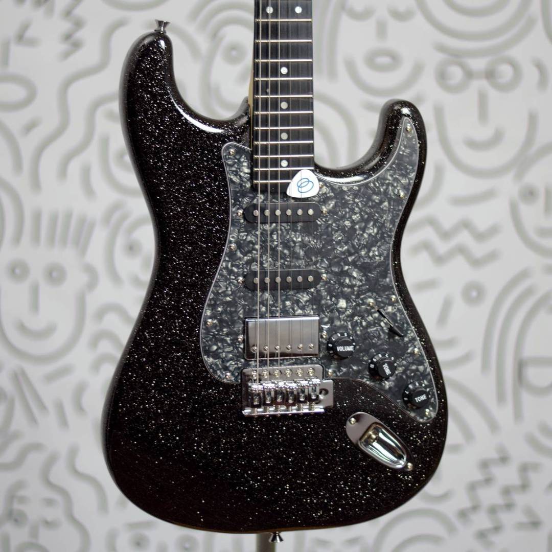 Guitarra Seizi Fun Katana Musashi HSS Midnight Black Sparkle