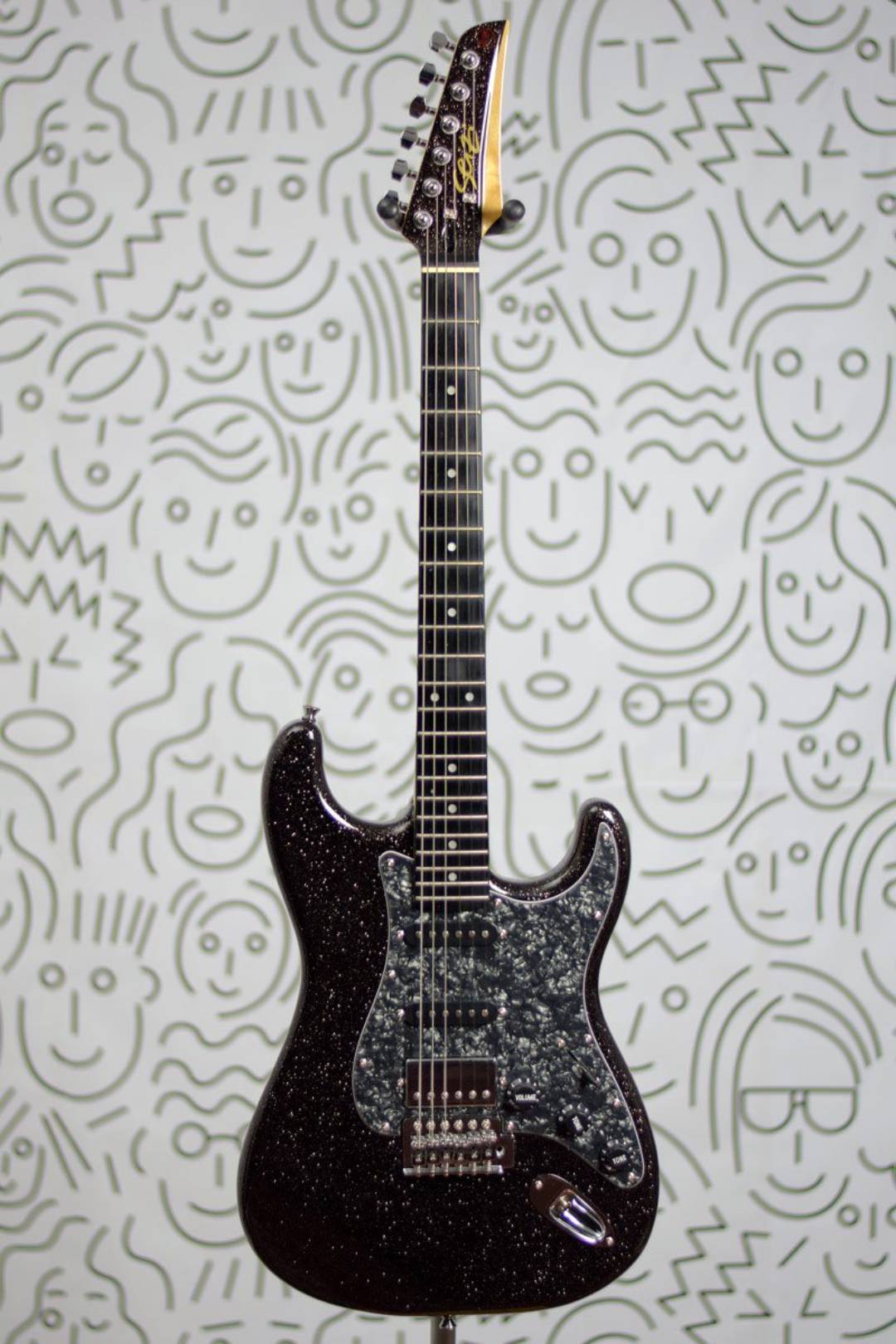 Guitarra Seizi Fun Katana Musashi HSS Midnight Black Sparkle
