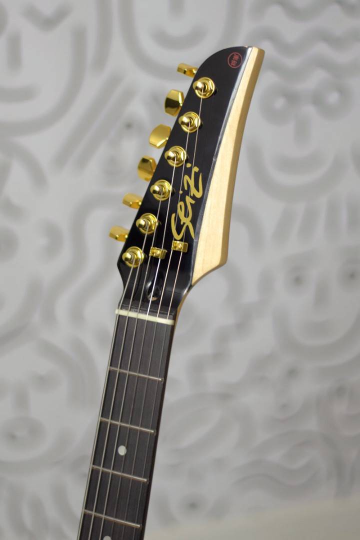 Guitarra Seizi Katana Musashi Black Gold Limited Superstrato HSS