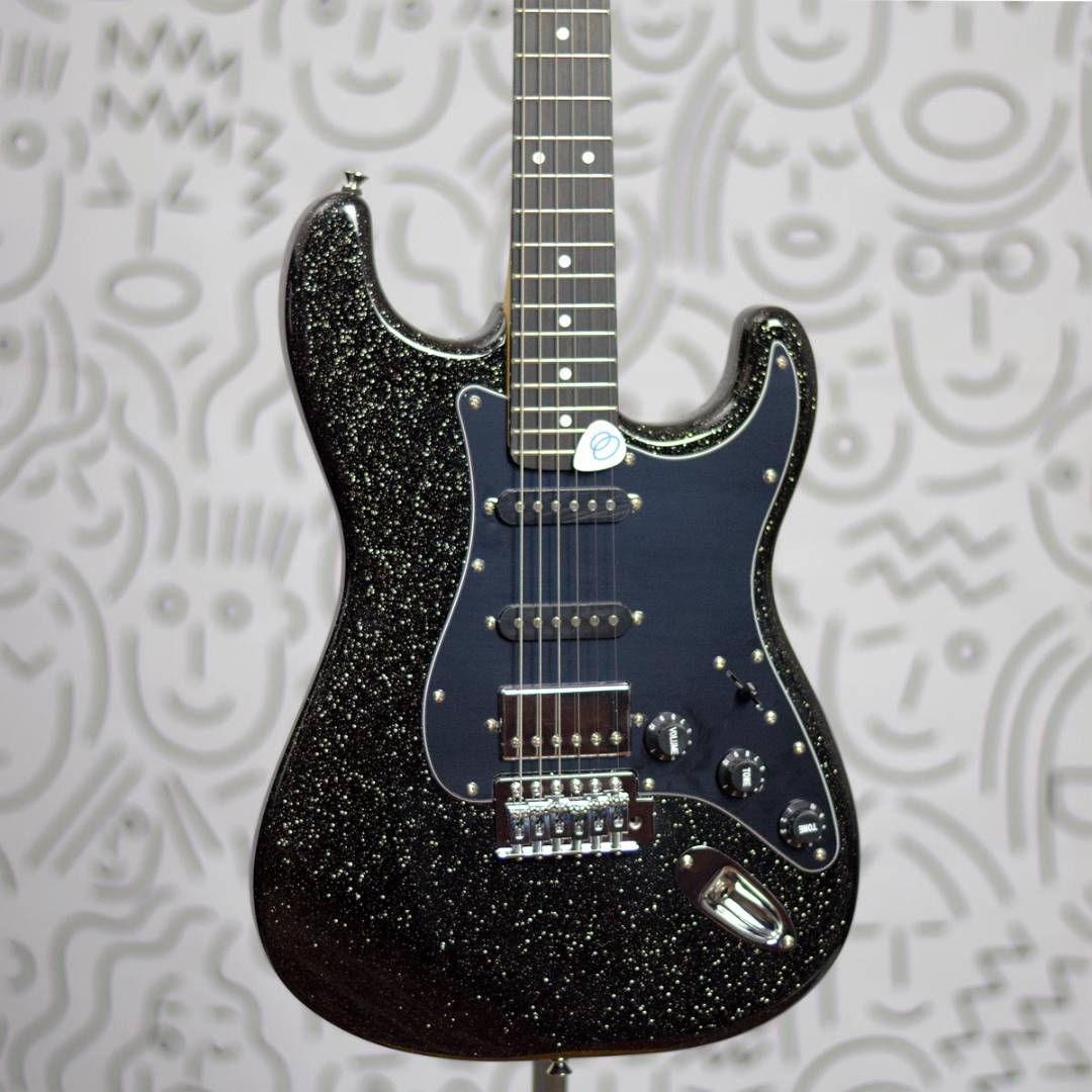 Guitarra Seizi Fun Katana Musashi HSS Black Sparkle Escala Escura Escudo Preto