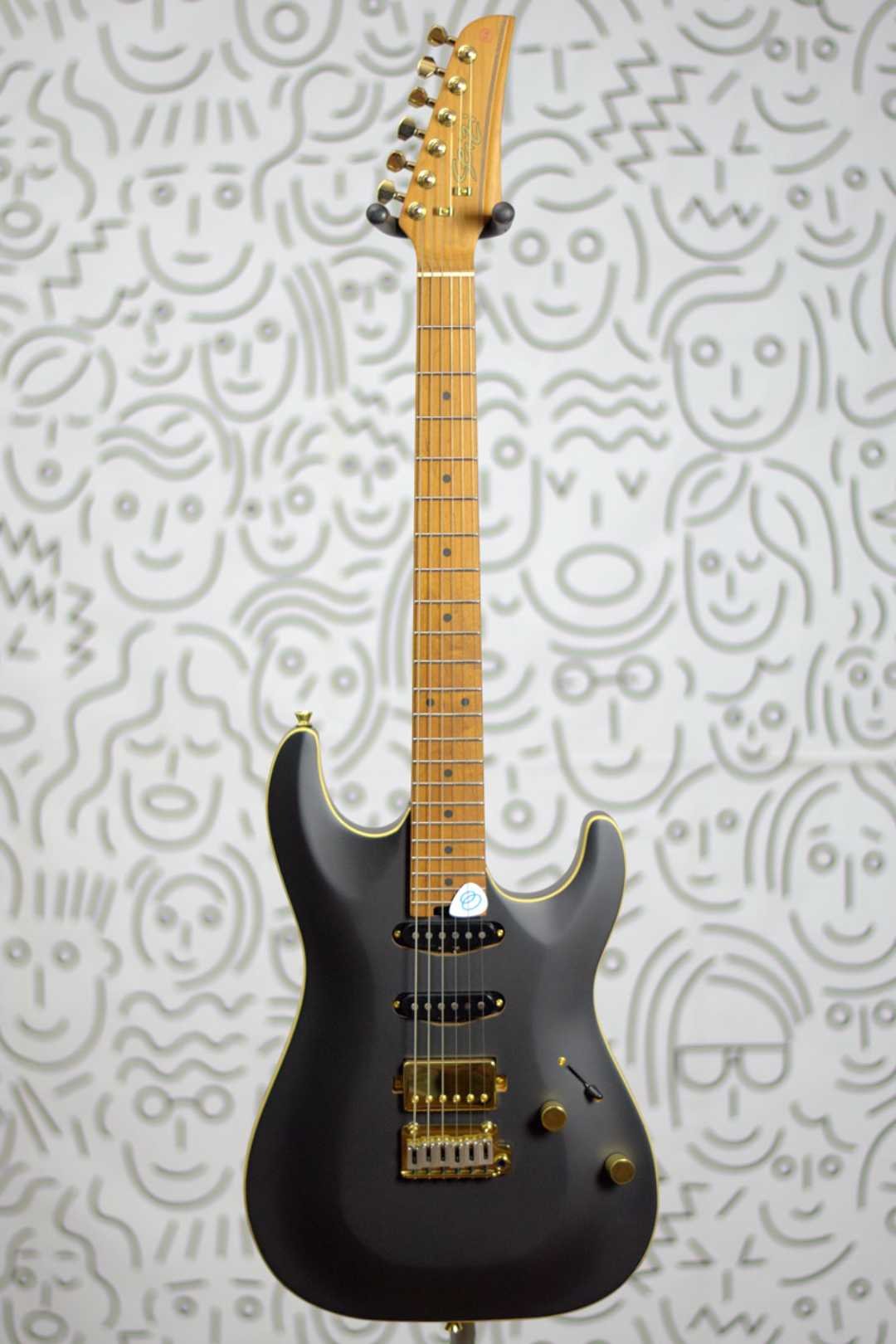 Guitarra Seizi Katana Angel HSS Blackou Mist :: Groover