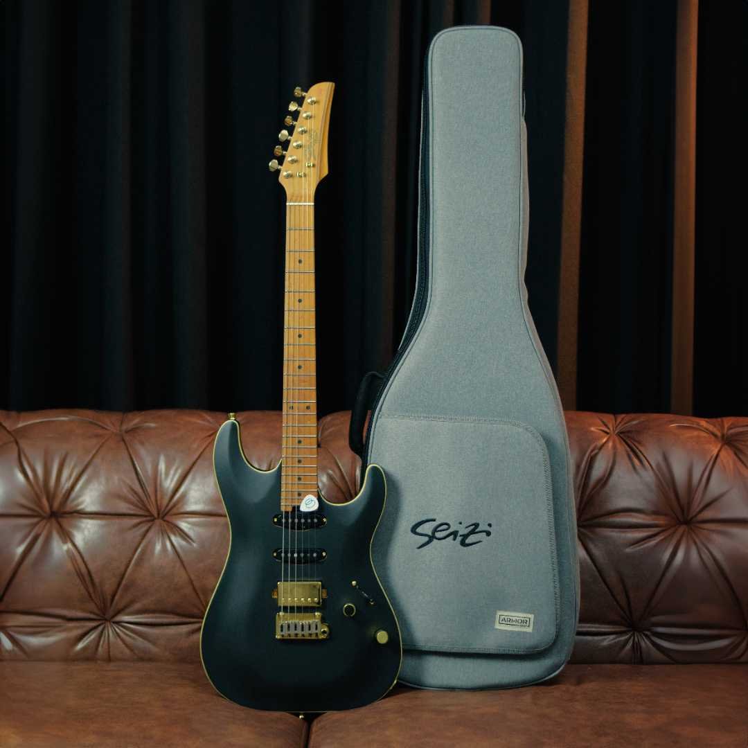 Guitarra Seizi Katana Angel HSS Blackou Mist :: Groover