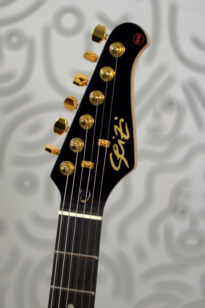 Guitarra Seizi Vintage Budokan Black Gold Mirrorred :: Groover