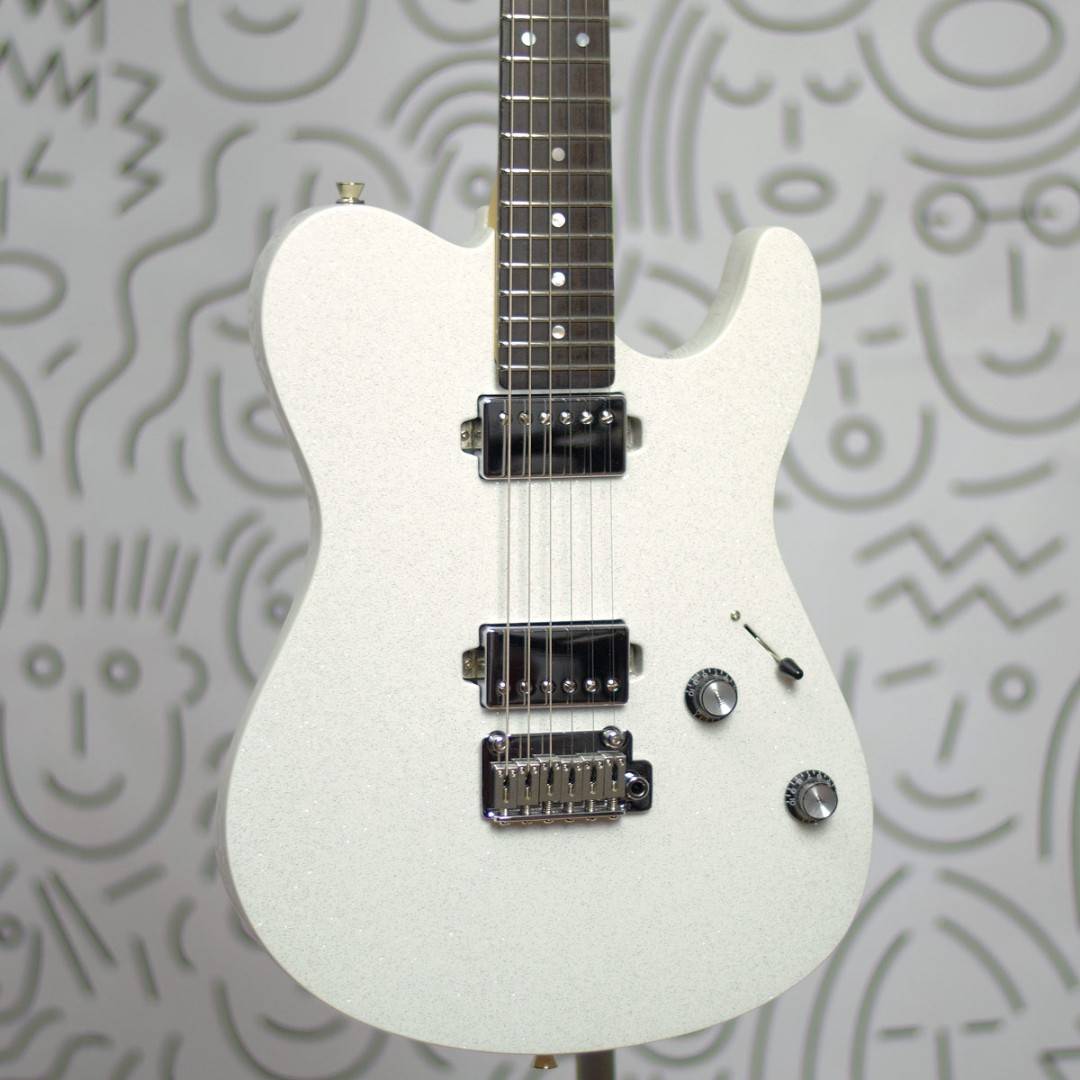 Guitarra Tagima Assinatura Brasil Cacau Santos Grace70WHSK