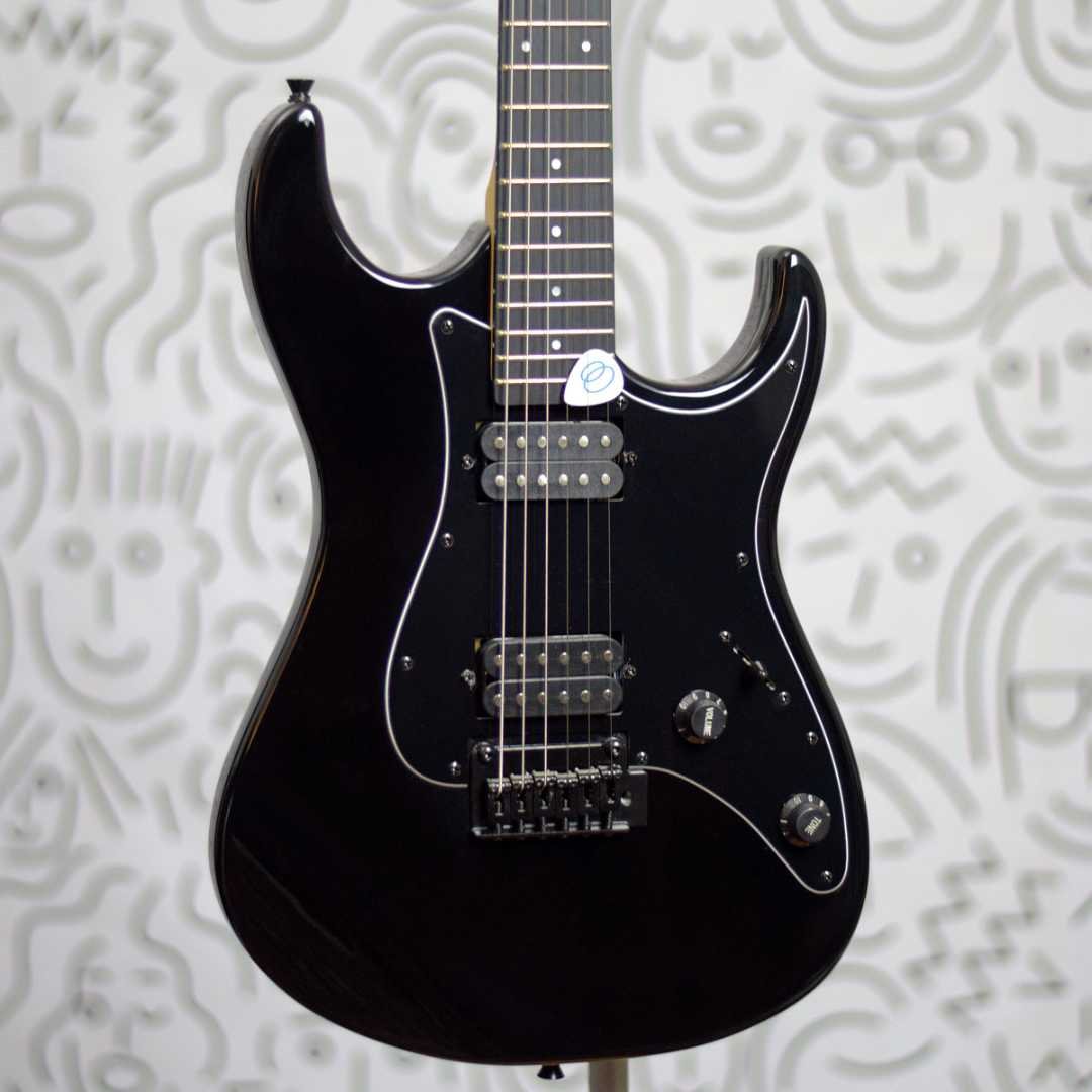 Guitarra Tagima TG-525 Stratocaster HH com Escudo Black