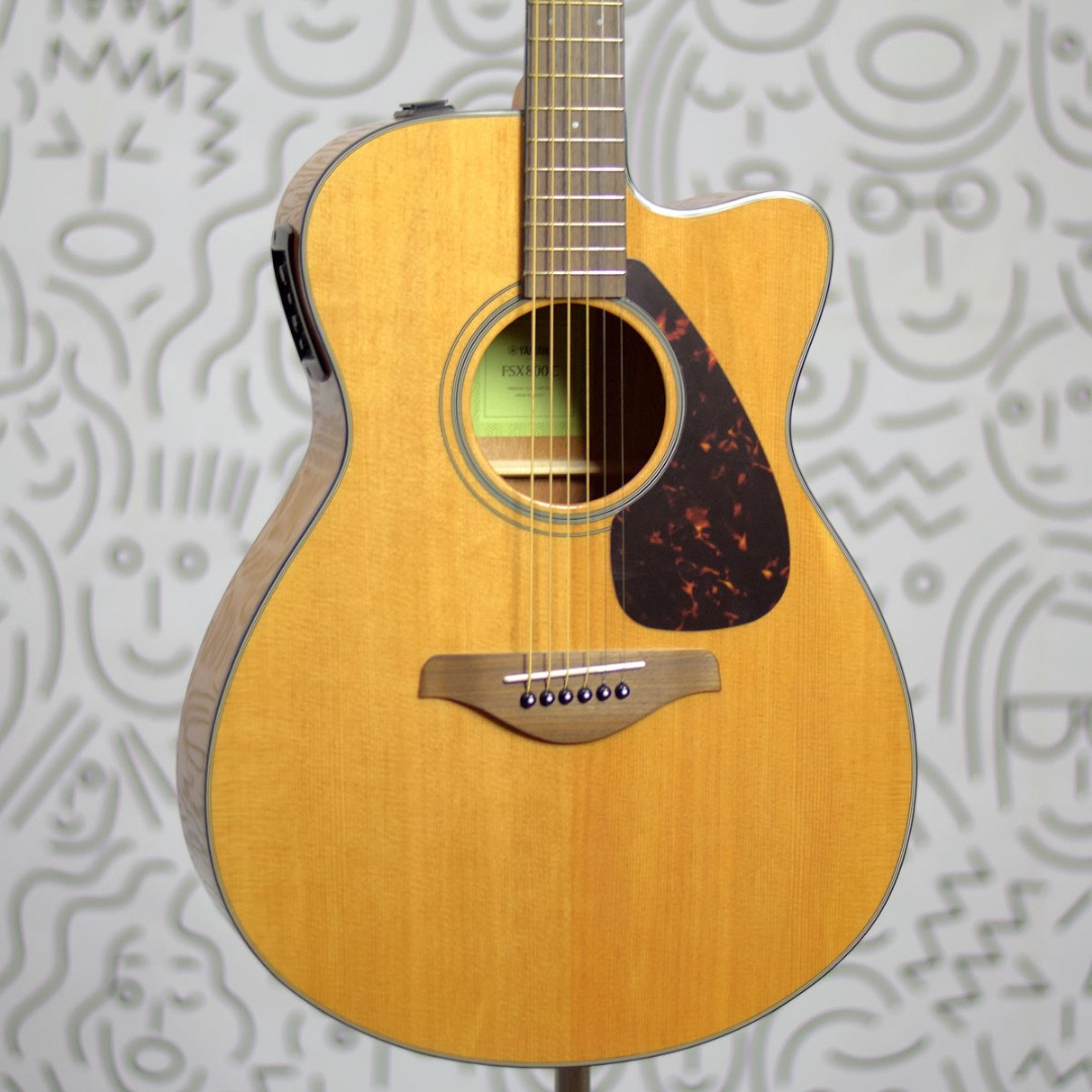 Violão Yamaha FSX800C Concert Eletroacústico Tampo Maciço :: Groover